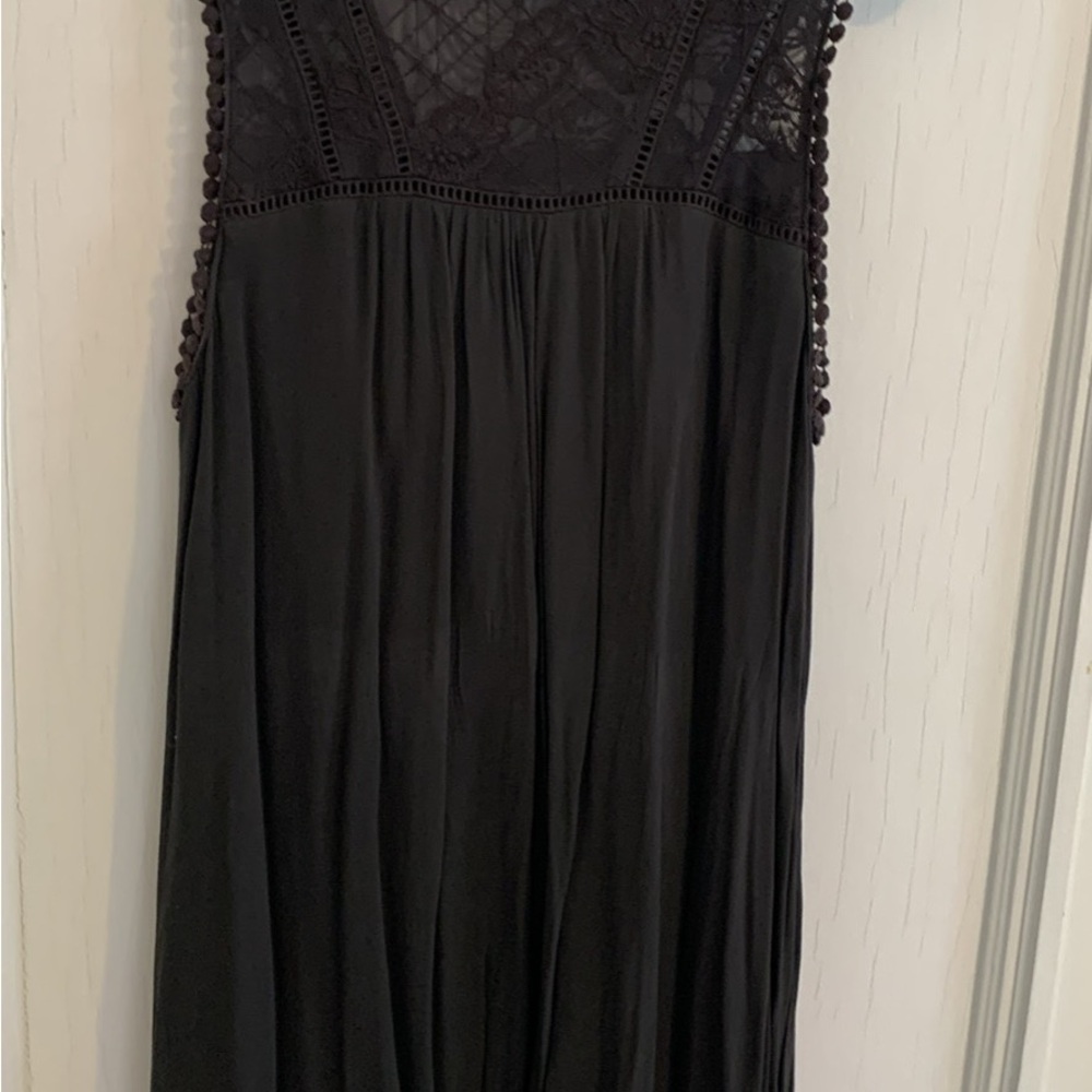 Elegant Black Lace Dress